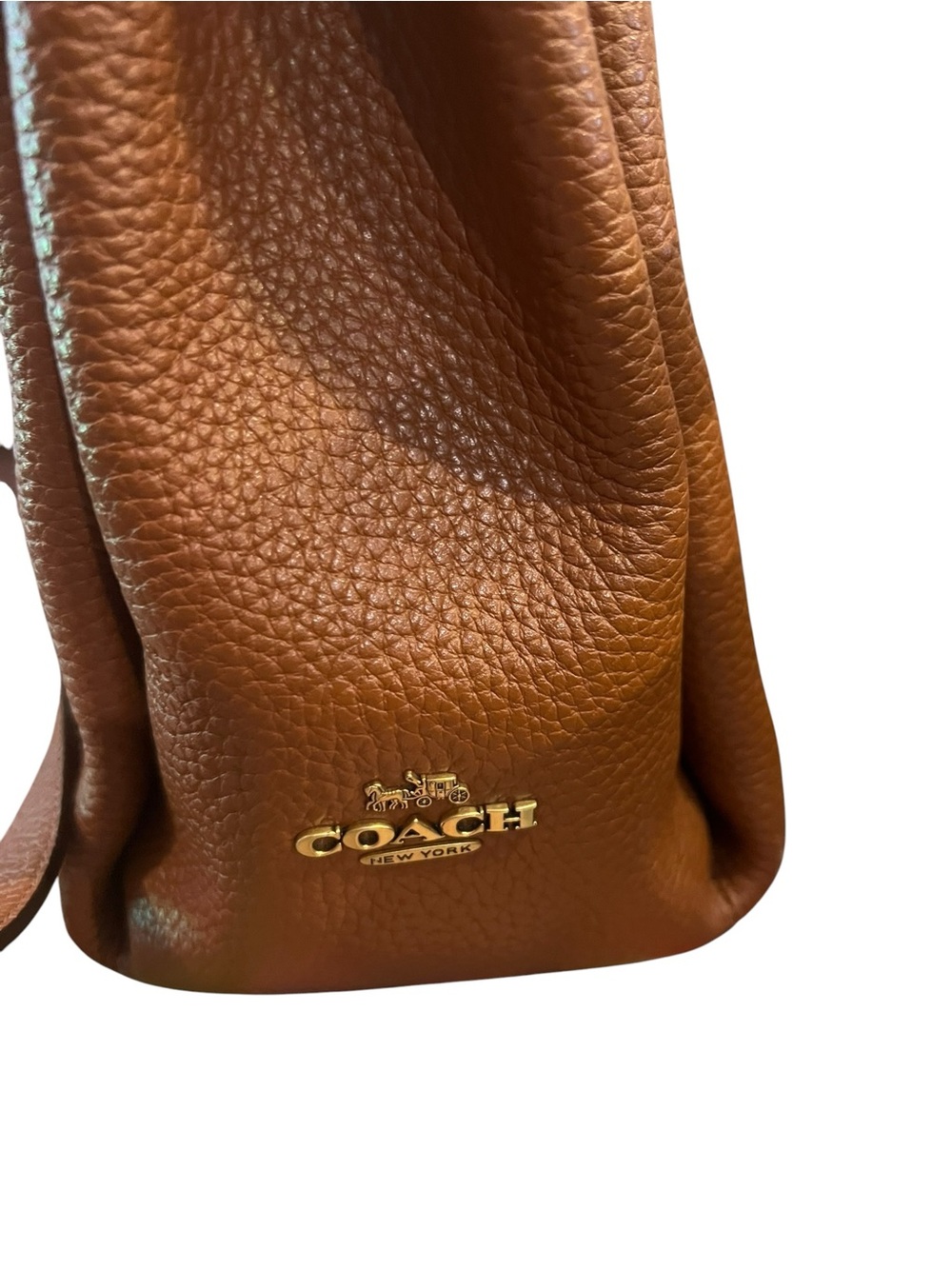 Coach Pebbled Leather Shoulder Bag in Brown with Gold Hardware - Picture 4 of 12